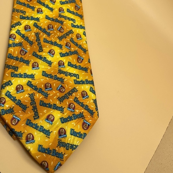 Vintage and Rare Uncle Ben’s Rice Necktie (Old Logo)